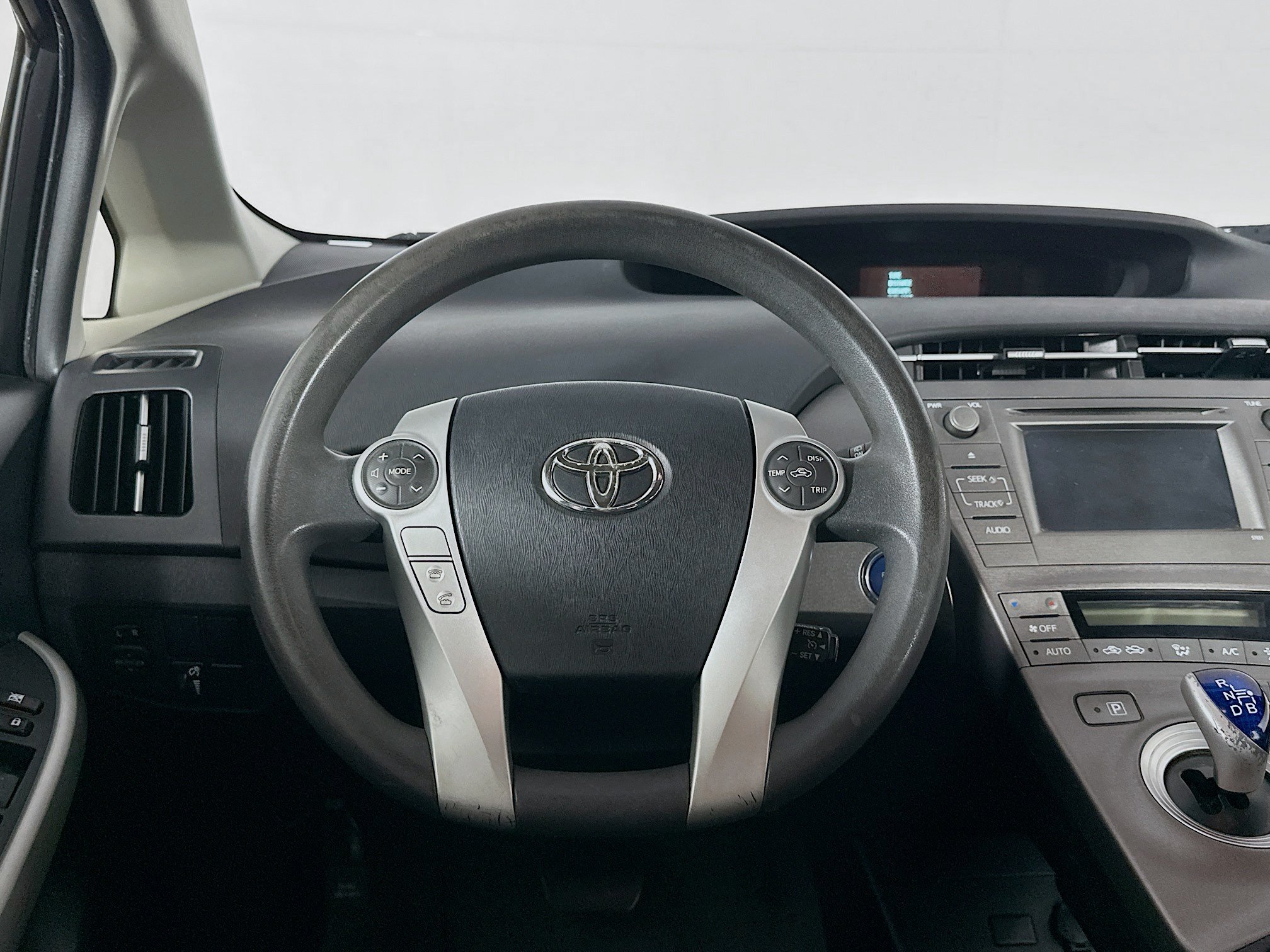 Used 2012 Toyota Prius Two FWD image 17