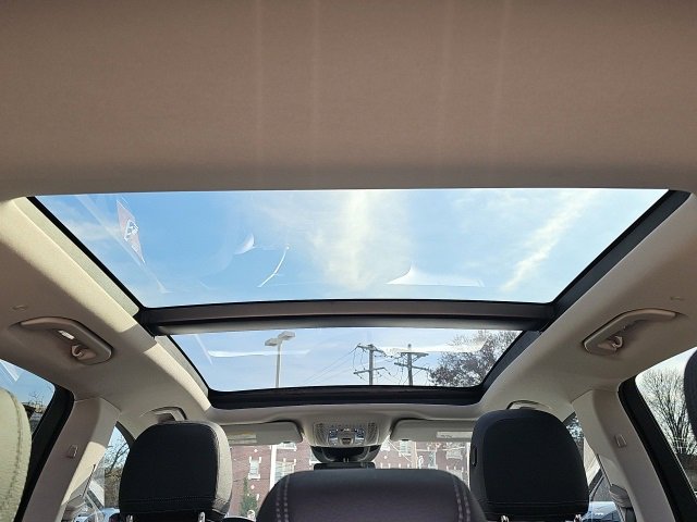 Certified 2025 Mercedes-Benz GLE 350 4MATIC image 9