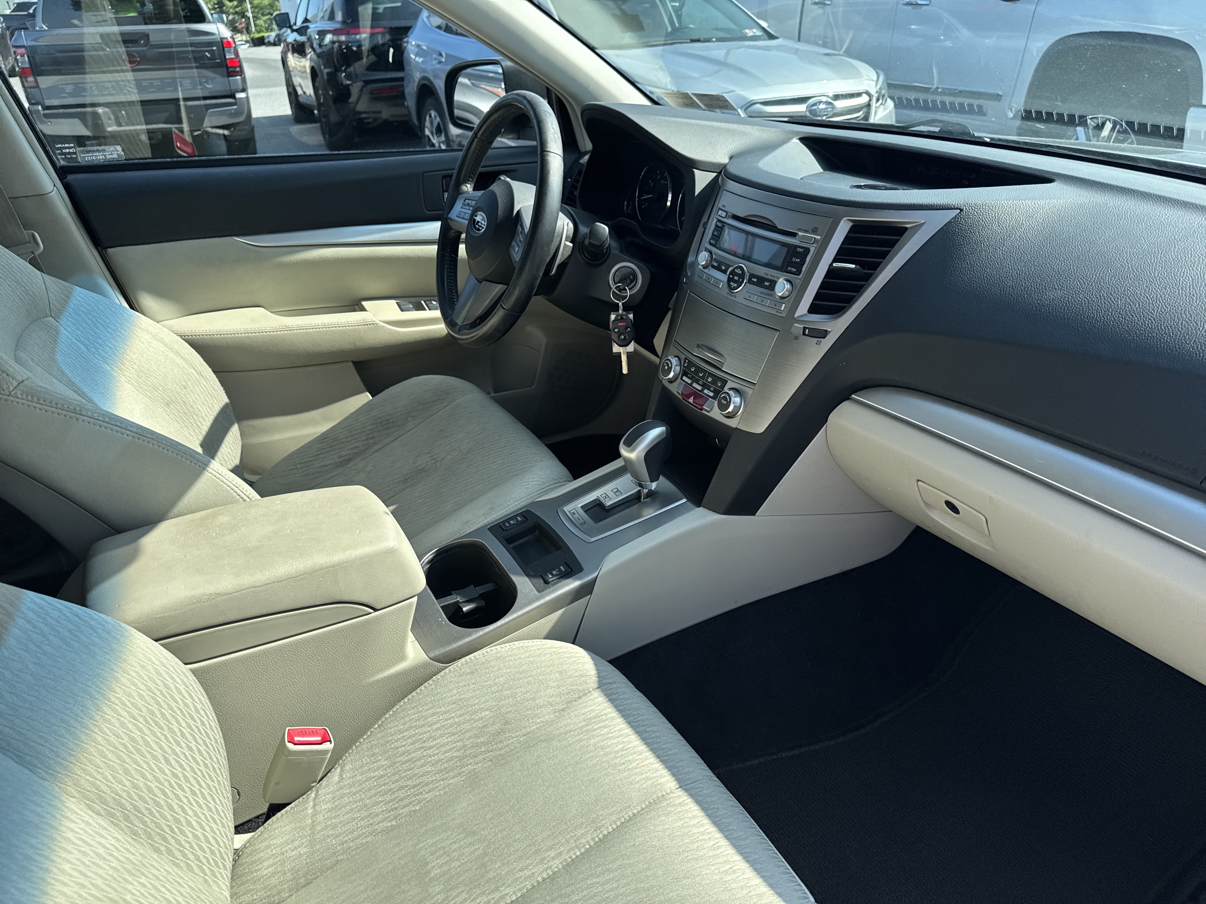 Used 2011 Subaru Outback 2.5i Premium AWD/4WD image 16