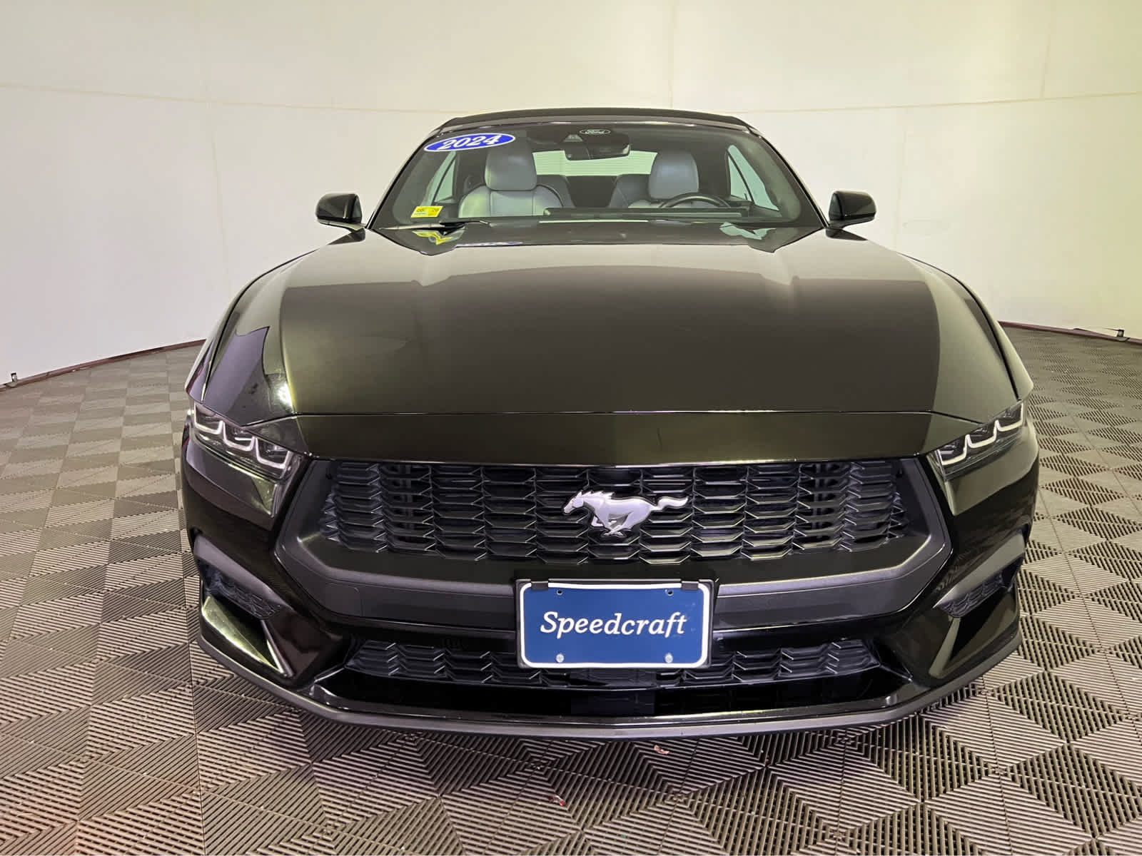Used 2024 Ford Mustang Premium RWD image 2