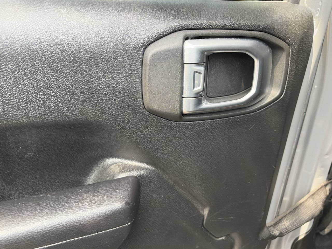 Used 2019 Jeep Wrangler Unlimited Sport S AWD/4WD image 20