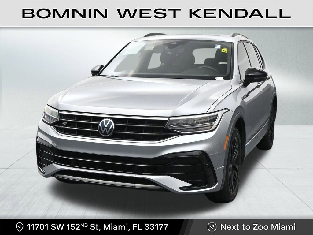 Used 2022 Volkswagen Tiguan SE R-Line image 8