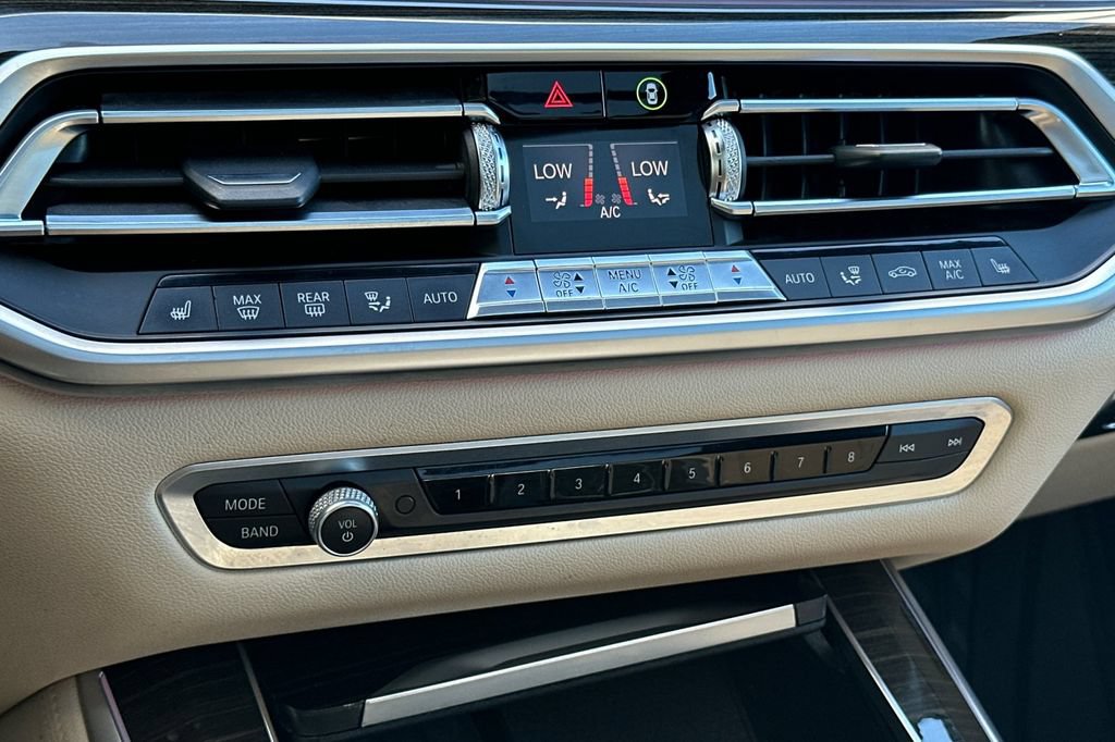 Used 2019 BMW X5 xDrive40i w/ Premium Package 2 AWD/4WD image 23