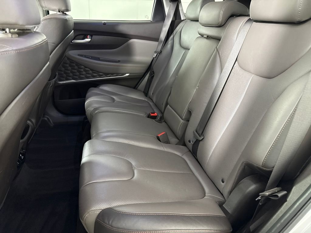 Used 2020 Hyundai Santa Fe Limited image 12
