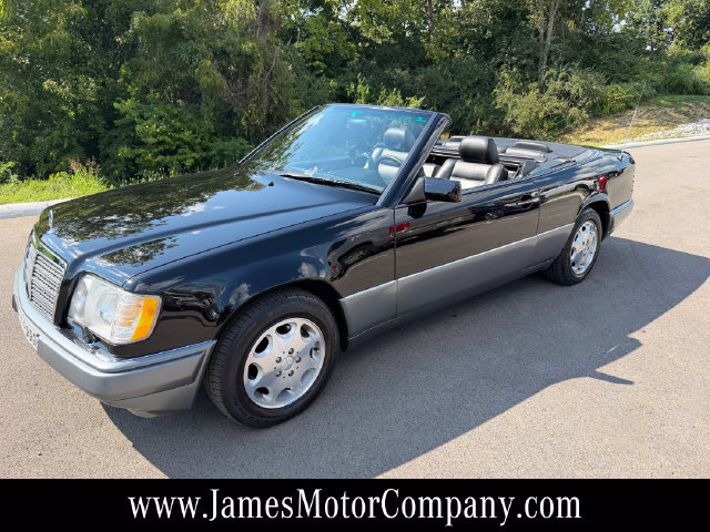 Used 1995 Mercedes-Benz E 320 Convertible image 20
