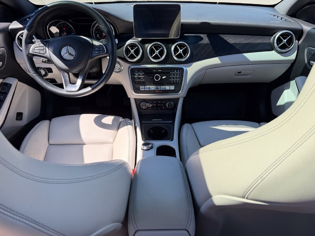 Used 2019 Mercedes-Benz CLA 250 image 21