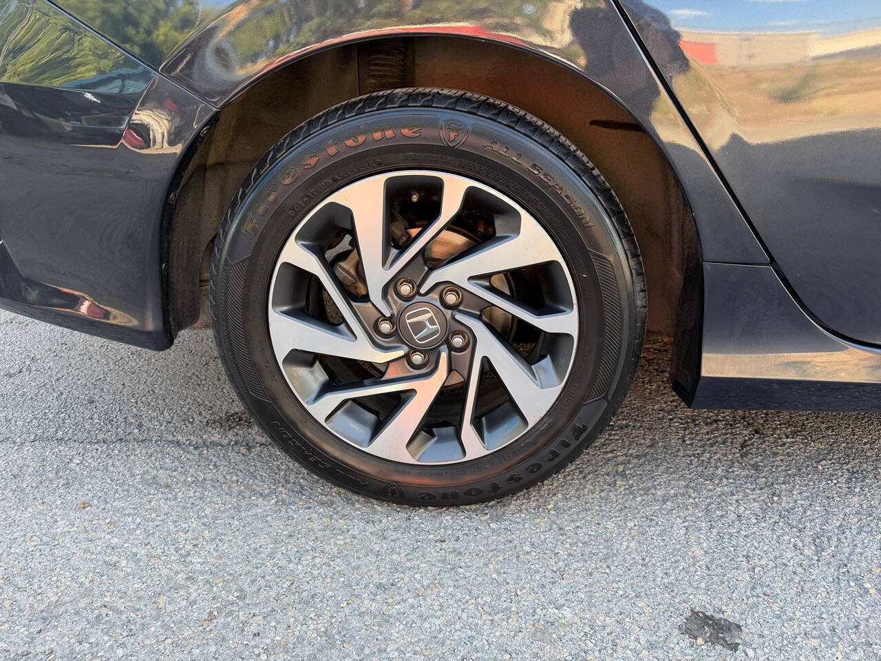 Used 2018 Honda Civic EX image 15