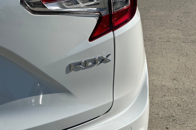 Used 2023 Acura RDX w/ Technology Package FWD image 33