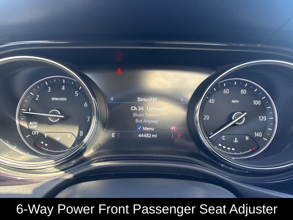 Used 2021 Buick Encore GX Essence w/ Advanced Technology Package image 12