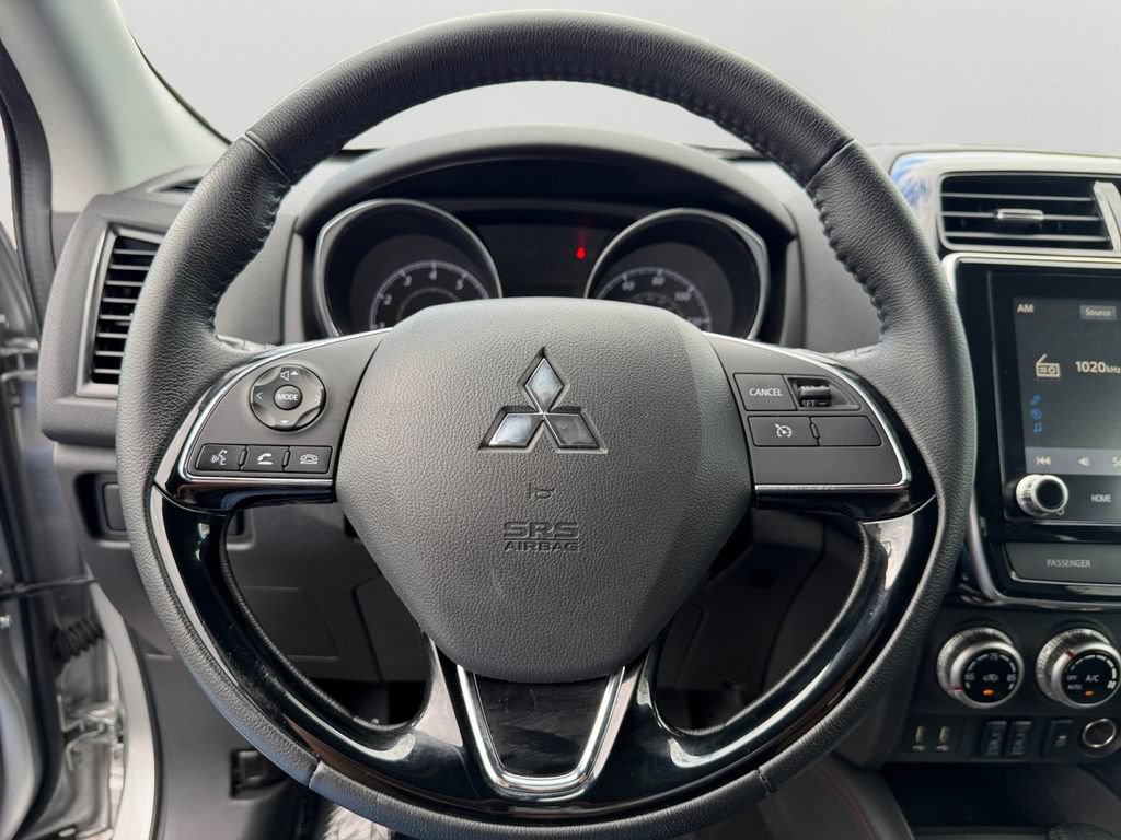 Used 2024 Mitsubishi Outlander Sport SE AWD/4WD image 19