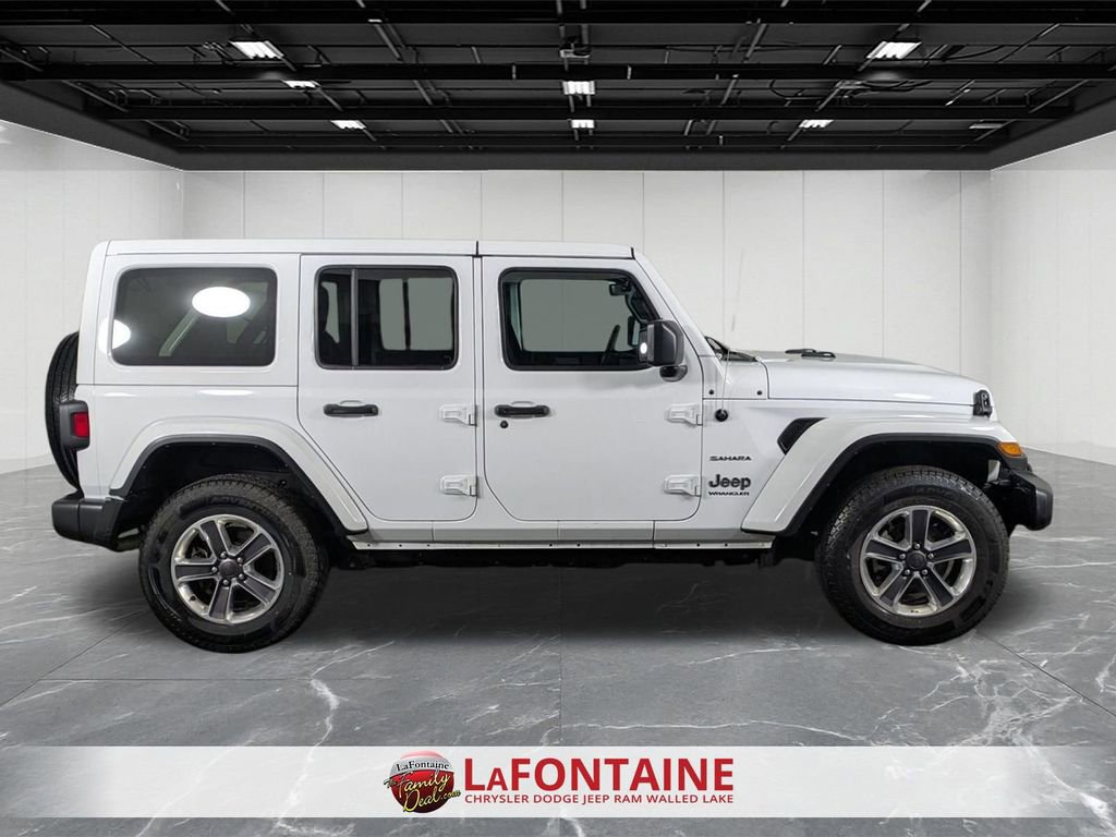 Used 2023 Jeep Wrangler Sahara image 6