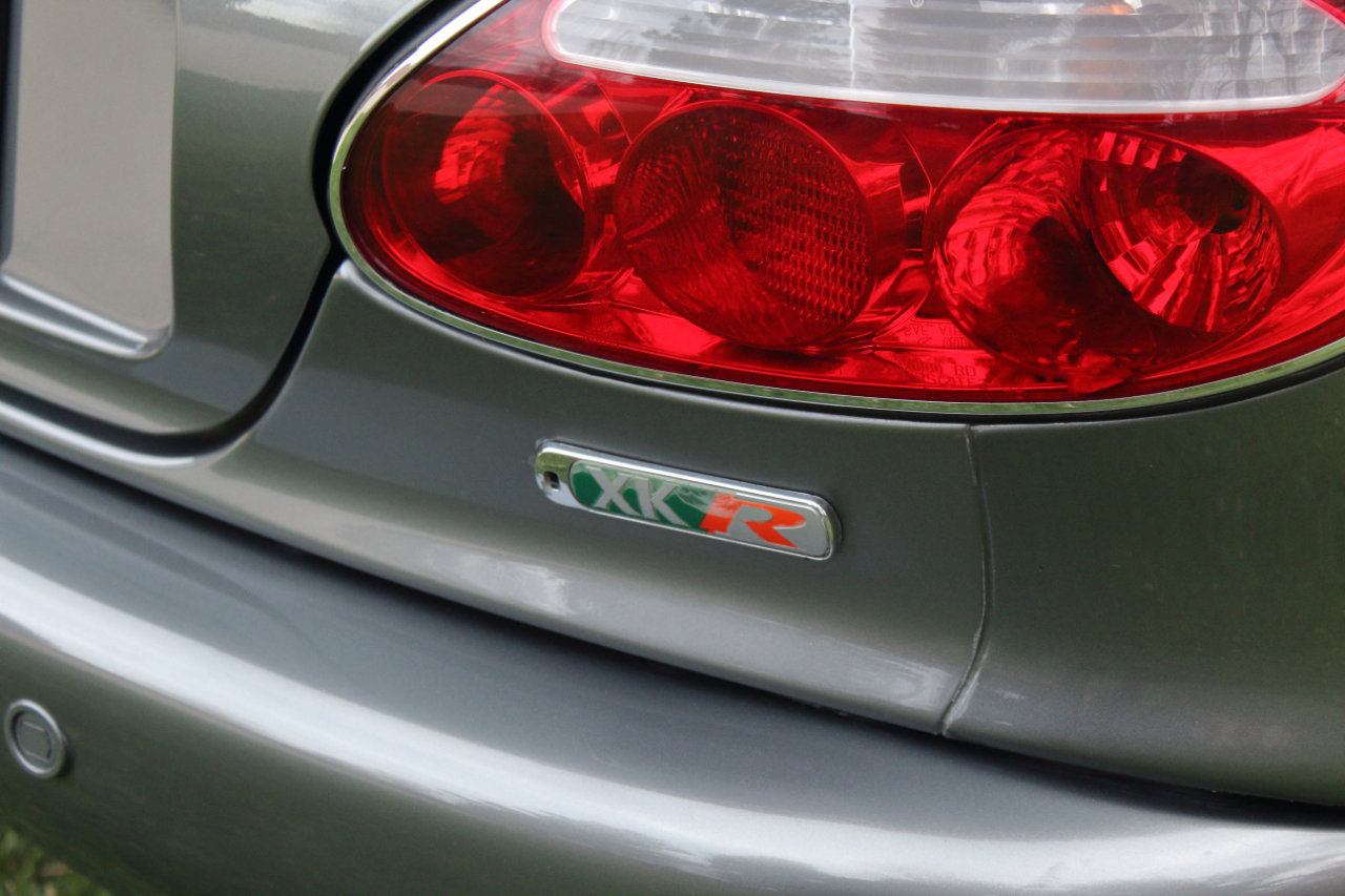 Used 2003 Jaguar XK8 Coupe image 21