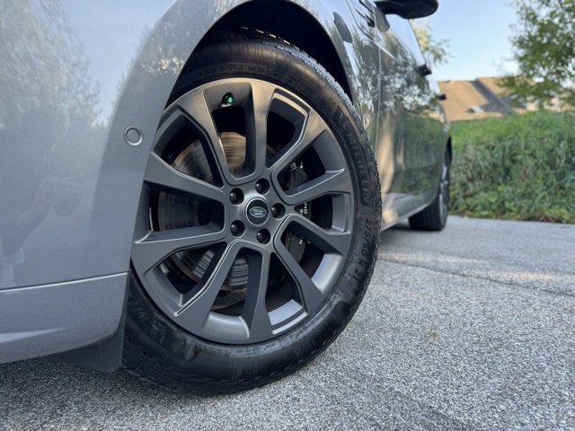 Certified 2024 Land Rover Range Rover Sport Dynamic SE image 2