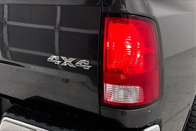 Used 2023 RAM 1500 Classic SLT image 25