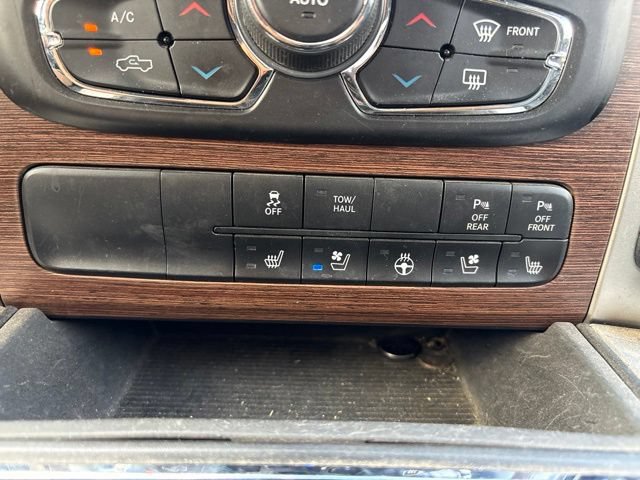 Used 2015 RAM 1500 Laramie w/ Convenience Group AWD/4WD image 17