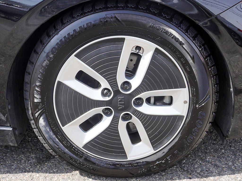 Used 2022 Kia Forte GT w/ GT2 Package FWD image 21