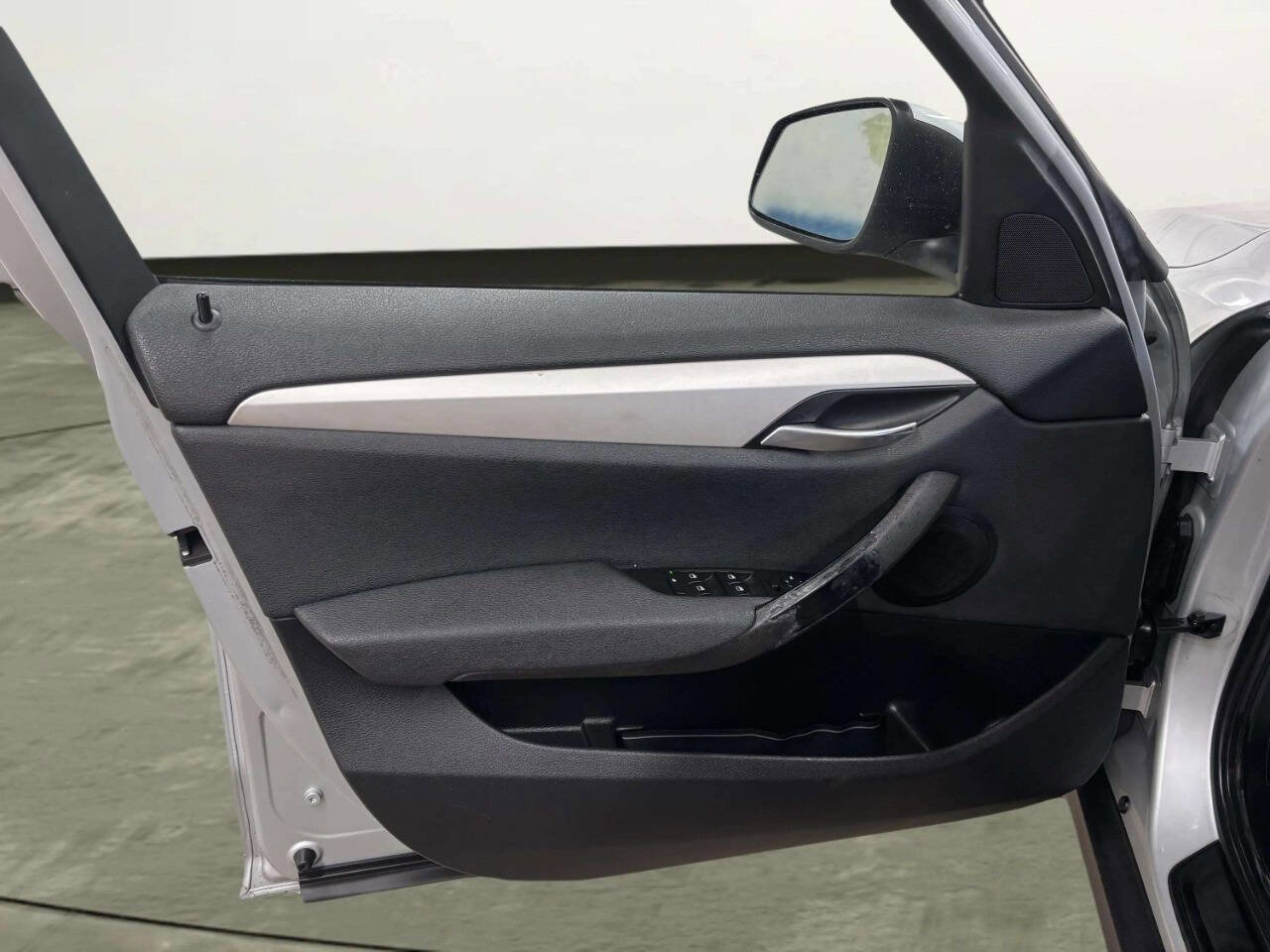 Used 2014 BMW X1 xDrive28i image 10