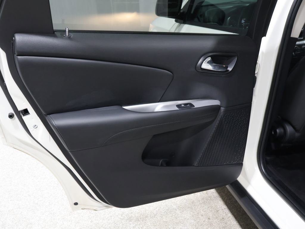 Used 2018 Dodge Journey SE w/ Blacktop Package image 21