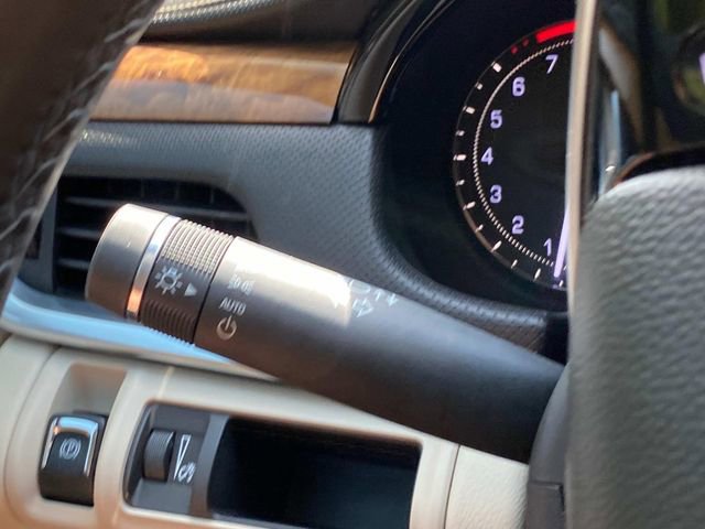 Used 2018 Cadillac XTS Luxury w/ Driver Awareness Package image 23