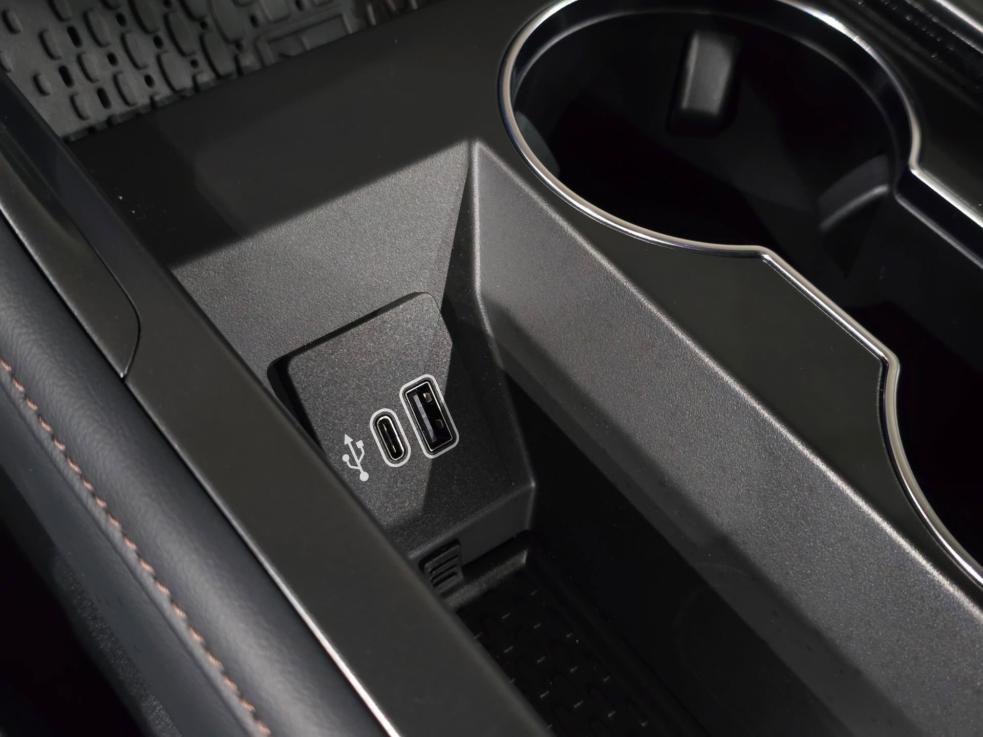 New 2026 Lincoln Nautilus Reserve AWD/4WD image 36