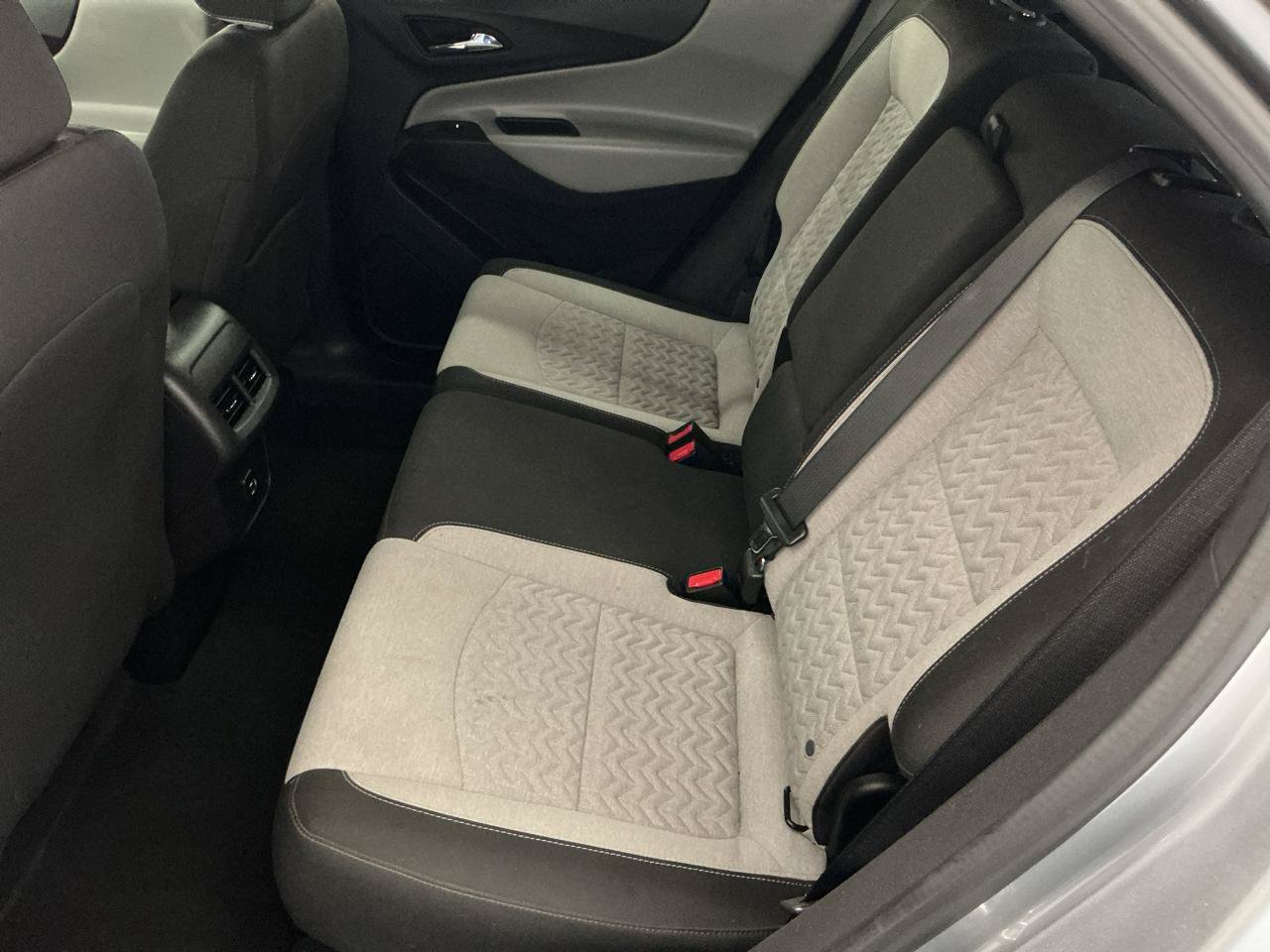 Used 2024 Chevrolet Equinox LS w/ LS Convenience Package AWD/4WD image 10