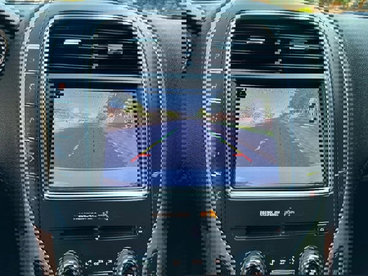 Used 2017 Lincoln MKX Select w/ Select Plus Package image 18