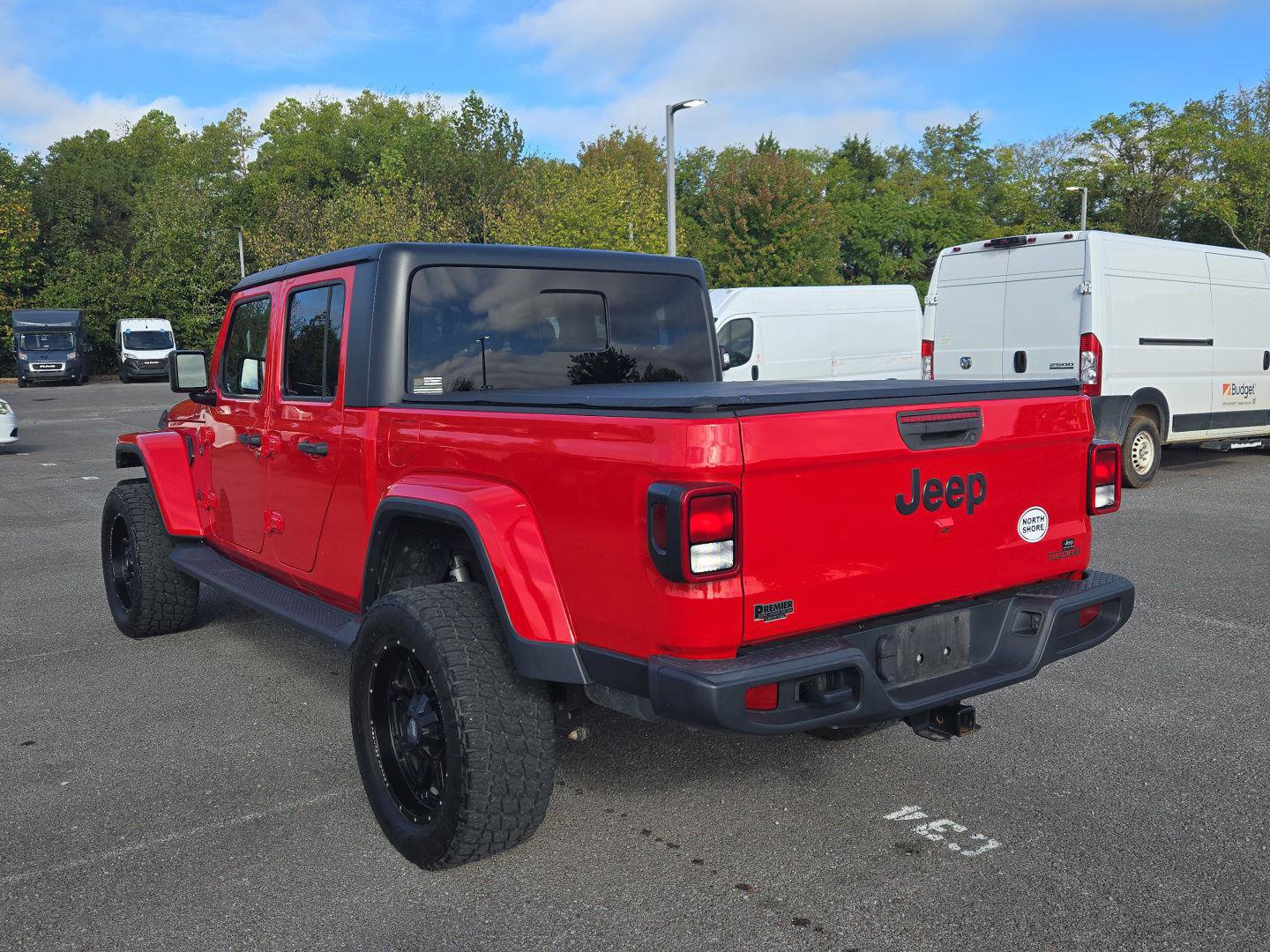Used 2021 Jeep Gladiator Sport AWD/4WD image 5