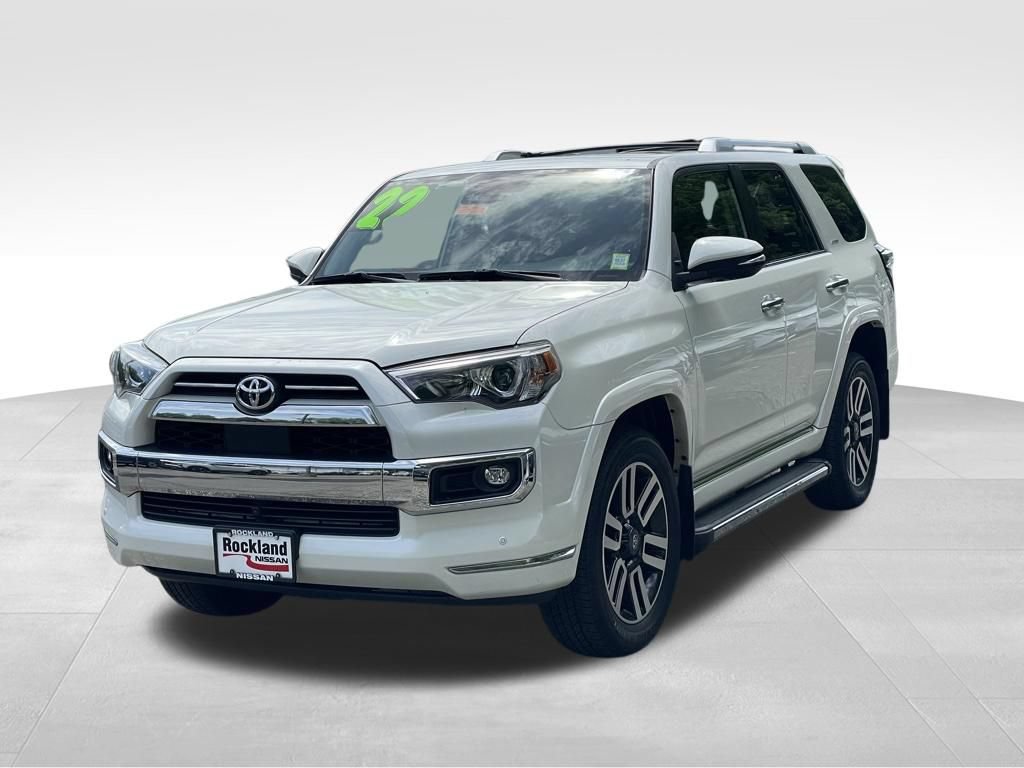 Used 2022 Toyota 4Runner Limited AWD/4WD image 2