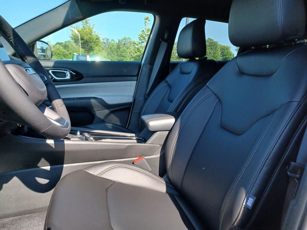 New 2026 Jeep Compass Limited AWD/4WD image 8