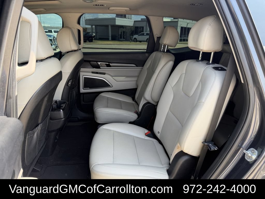 Used 2022 Kia Telluride S FWD image 33