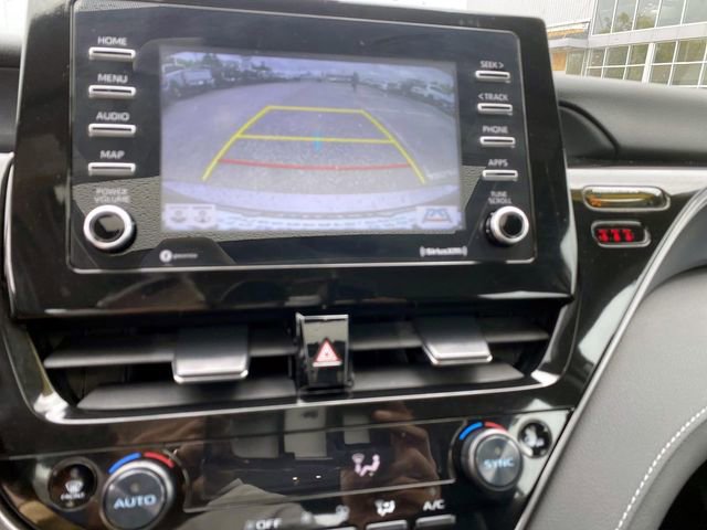 Used 2024 Toyota Camry SE w/ Cold Weather Package AWD/4WD image 10
