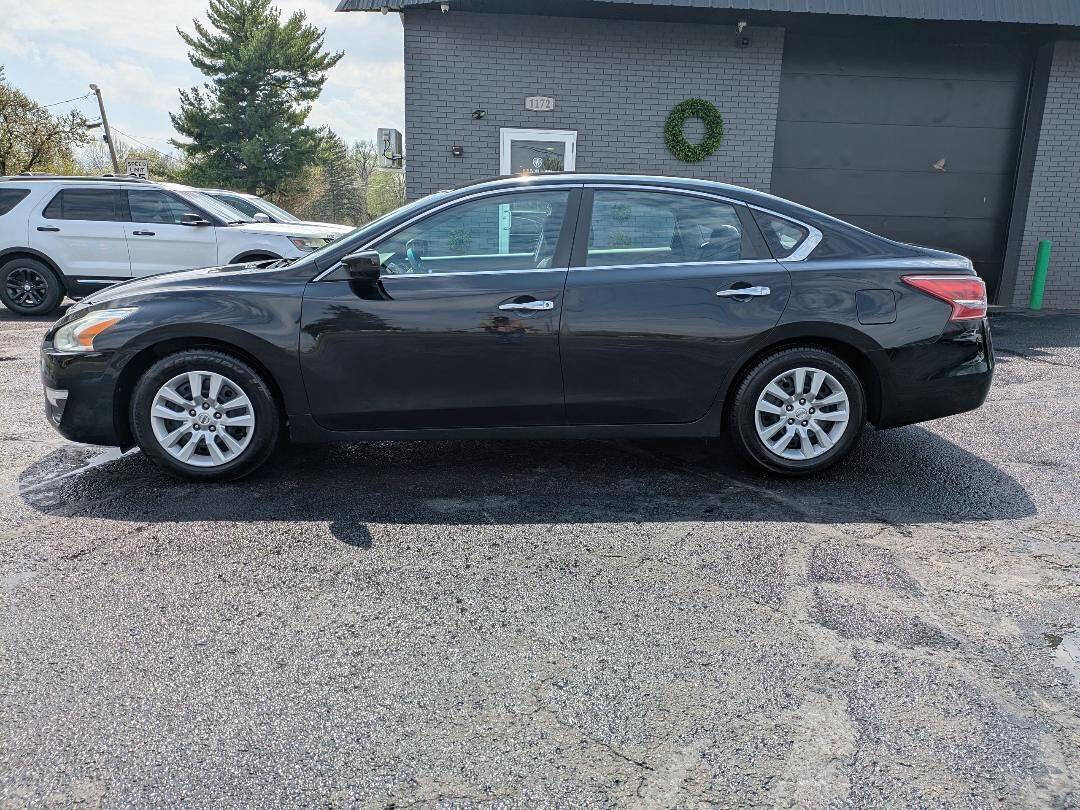 Used 2013 Nissan Altima 2.5 S FWD image 3