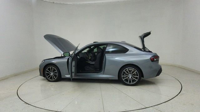 Used 2025 BMW 230i xDrive Coupe image 70