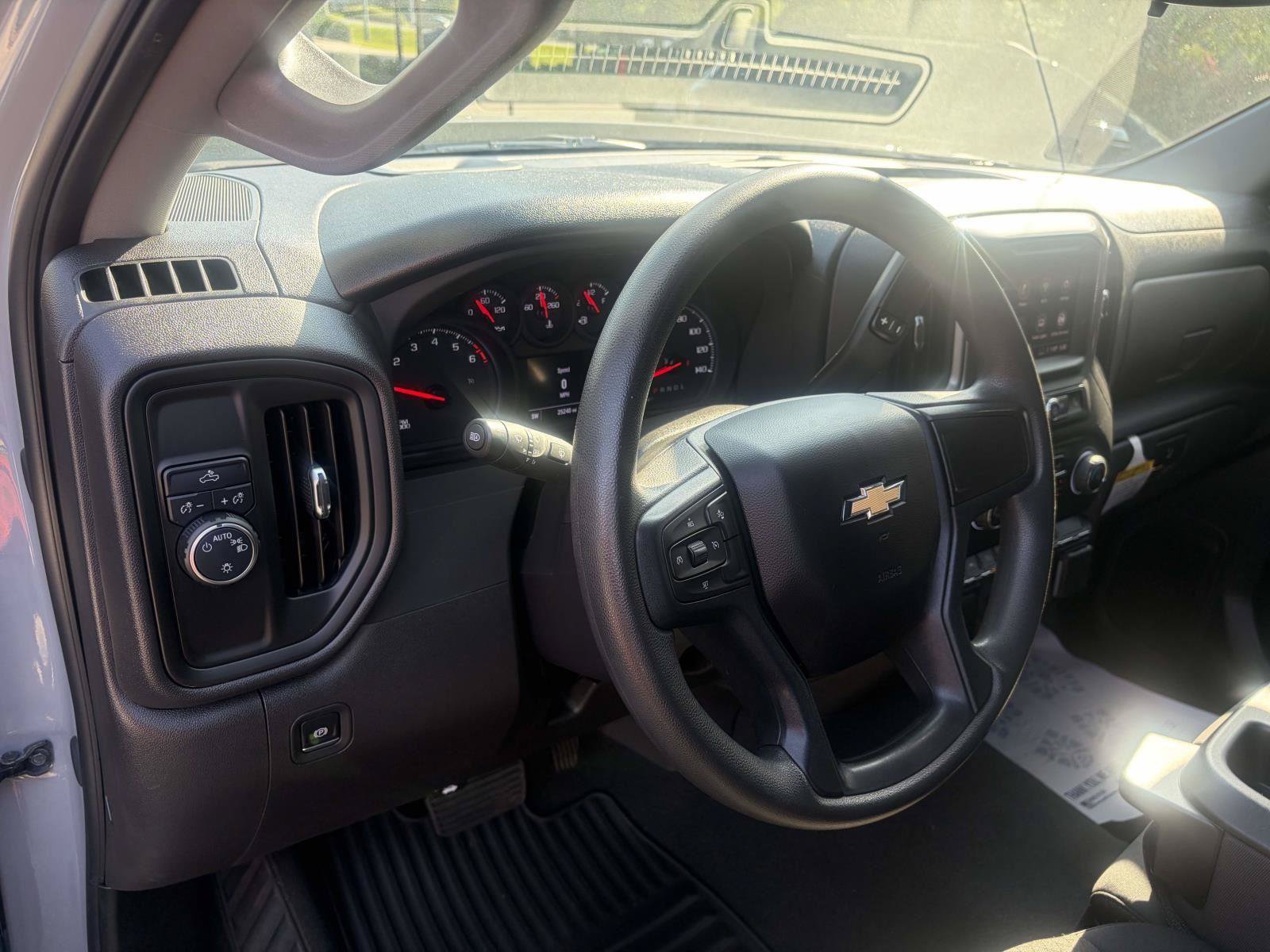 Used 2024 Chevrolet Silverado 1500 Custom RWD image 7
