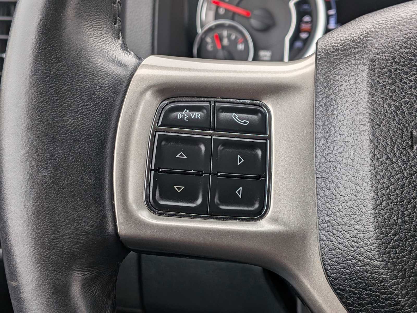 Used 2016 RAM 1500 Laramie w/ Convenience Group AWD/4WD image 22