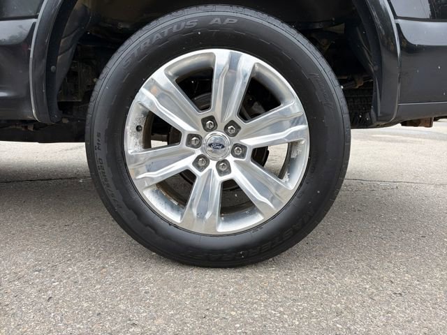 Used 2015 Ford F150 Platinum w/ Technology Package image 36