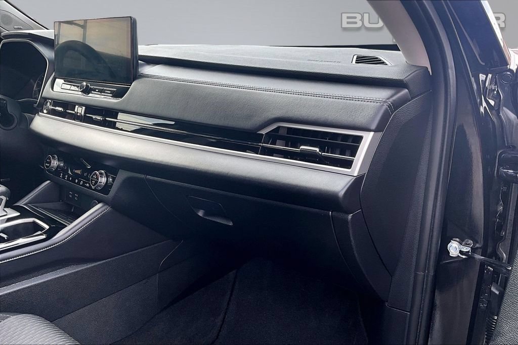 Used 2025 Mitsubishi Outlander ES AWD/4WD image 17