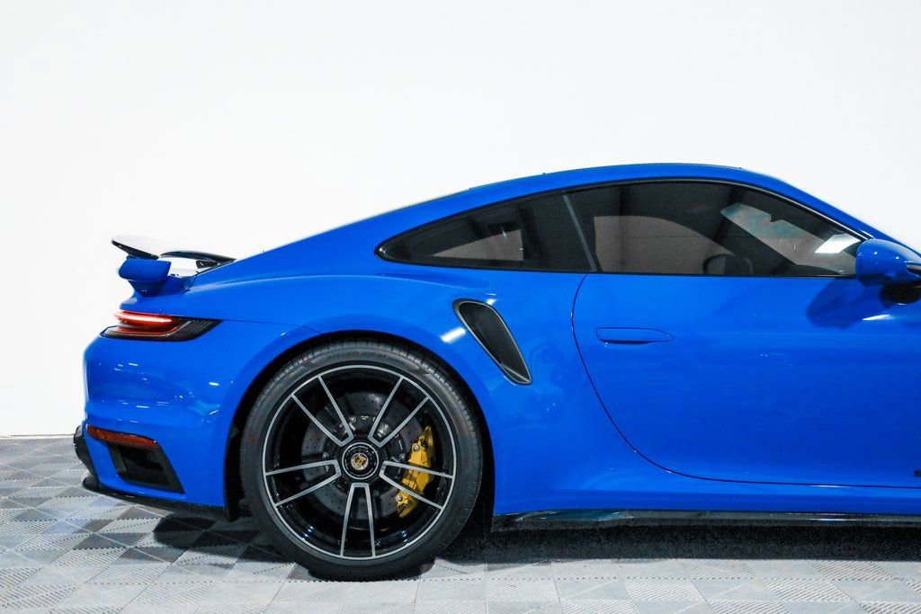 Used 2022 Porsche 911 Turbo S image 2