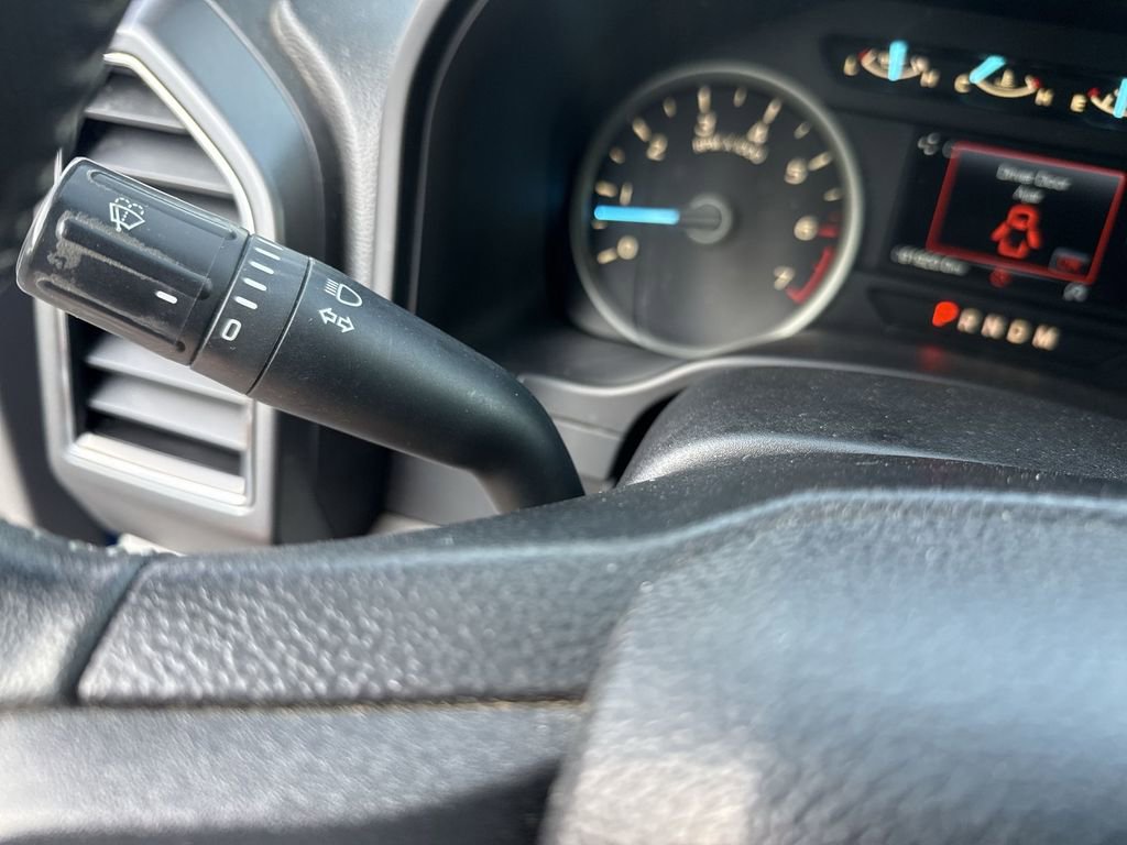 Used 2018 Ford F150 XLT w/ Equipment Group 302A Luxury AWD/4WD image 19