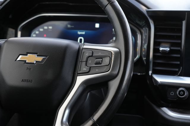 Used 2023 Chevrolet Silverado 1500 LTZ AWD/4WD image 22