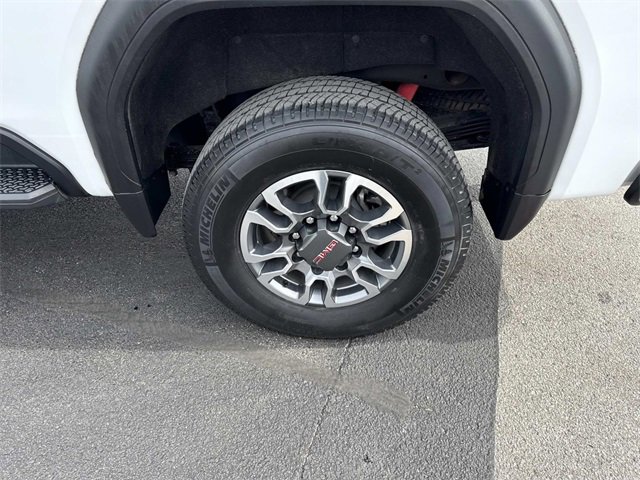 Used 2021 GMC Sierra 2500 AT4 w/ Gooseneck/5TH Wheel Package image 29