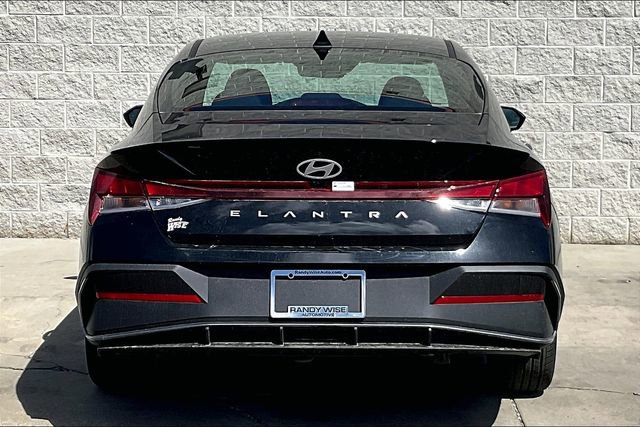 New 2025 Hyundai Elantra Sport image 4