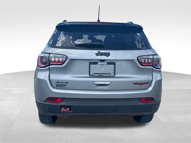 Used 2024 Jeep Compass Trailhawk AWD/4WD image 6