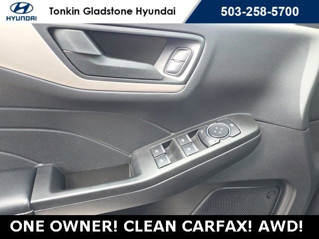 Used 2022 Ford Escape SE image 10