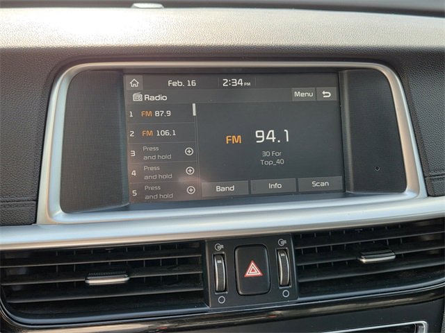 Used 2020 Kia Optima SE image 23