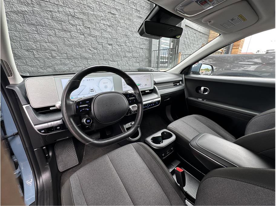 Used 2024 Hyundai Ioniq 5 SEL RWD image 2