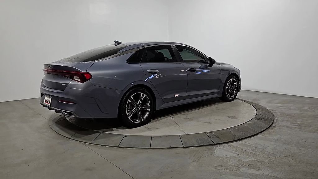 Used 2022 Kia K5 LXS image 5