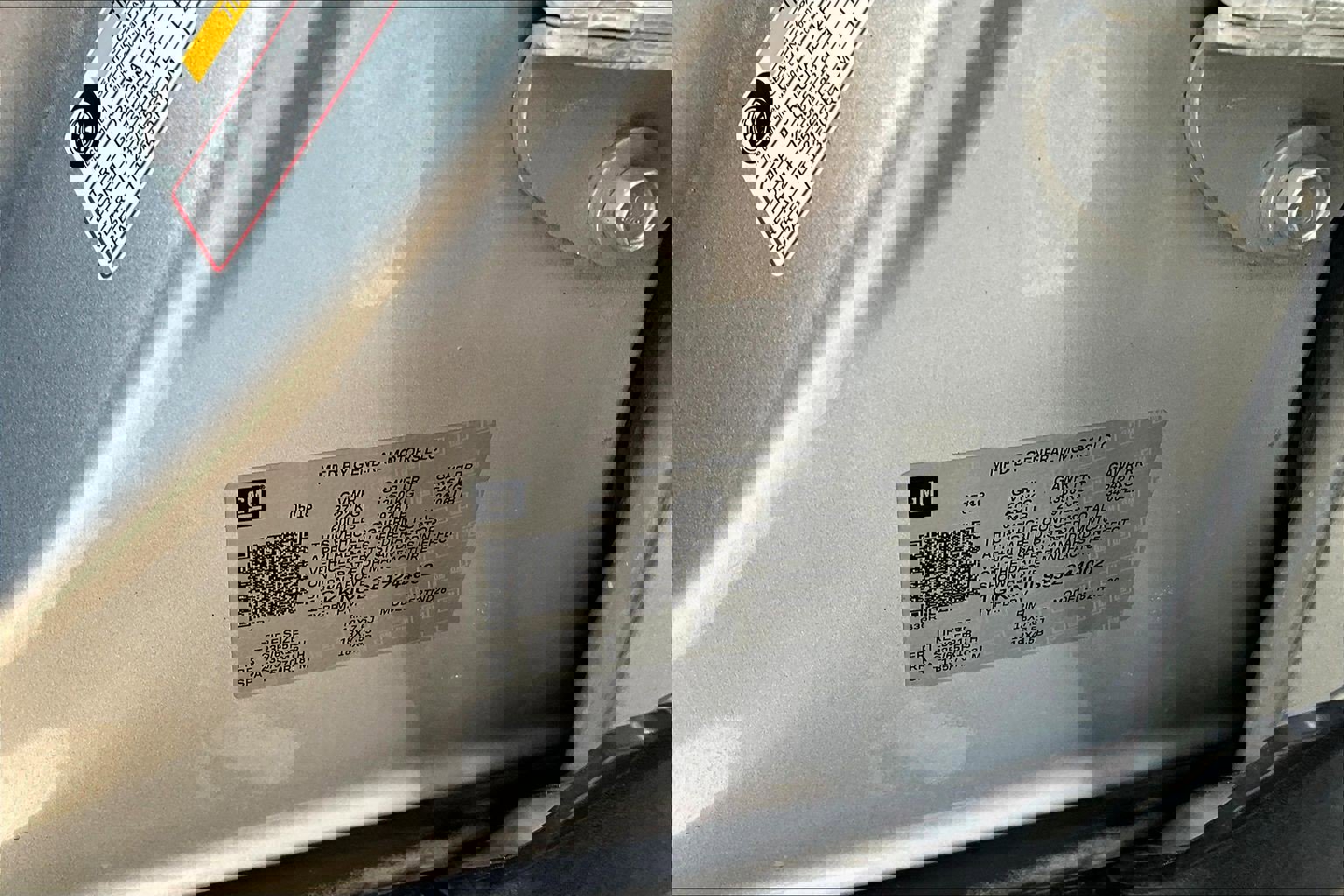 Used 2018 GMC Acadia SLT image 36