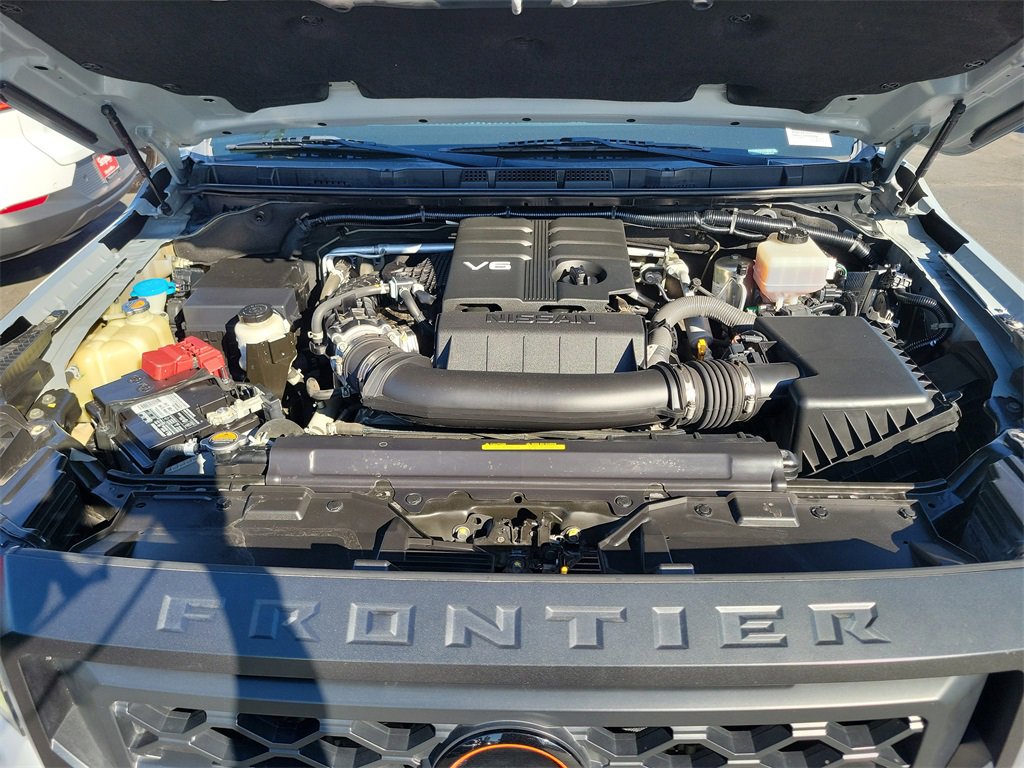 Used 2022 Nissan Frontier Pro-X image 24