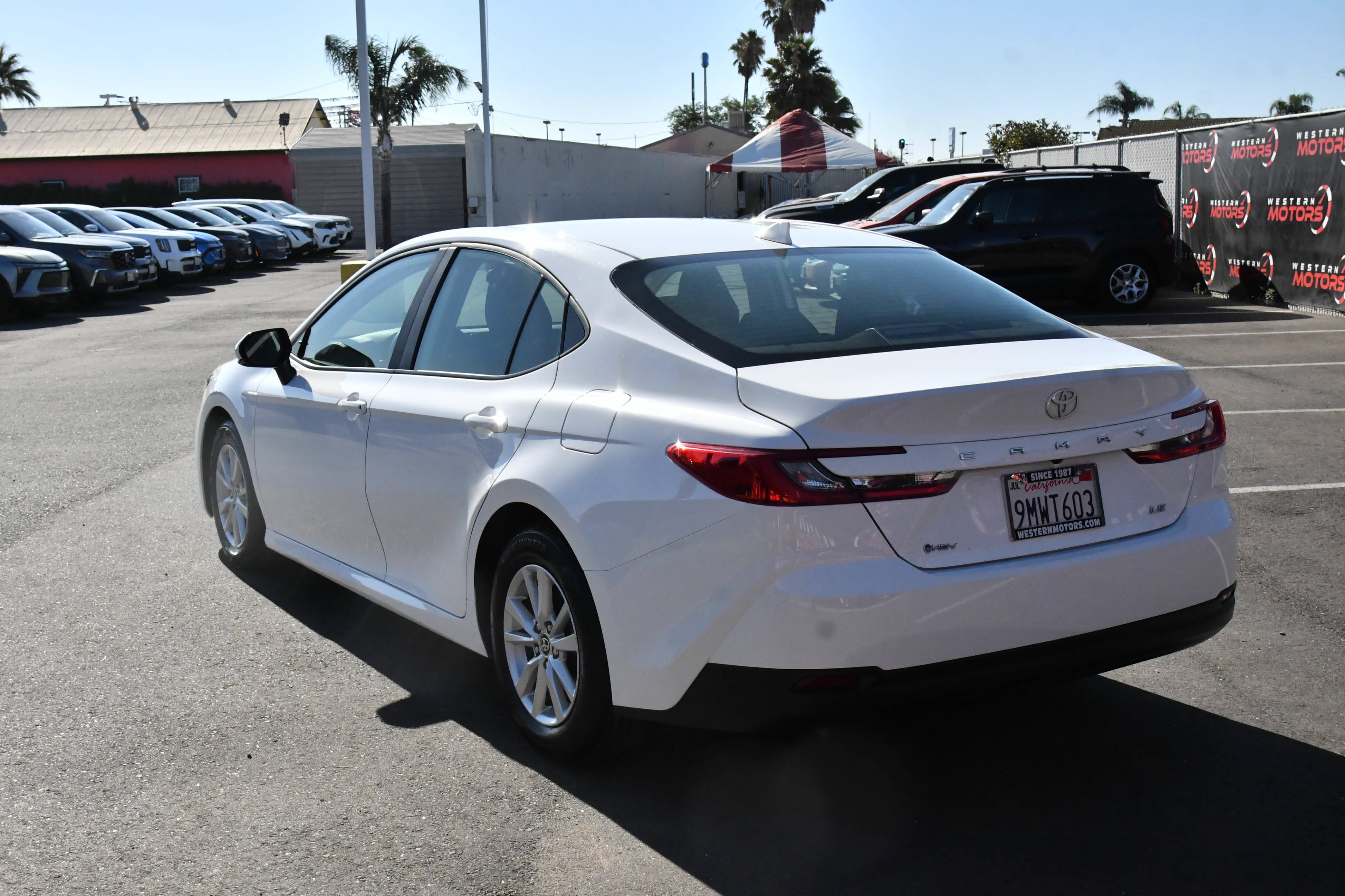 Used 2025 Toyota Camry LE FWD image 6